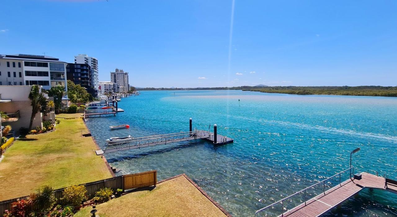 Surfcomber On The Beach Aparthotel Maroochydore Esterno foto